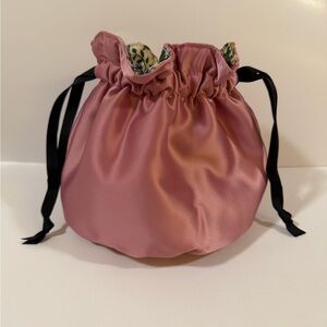 Gucci Pink Floral Pouch or Makeup Bag NWT